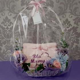 prezent dla mamy kosz prezentowy dla mamy haftyok.pl